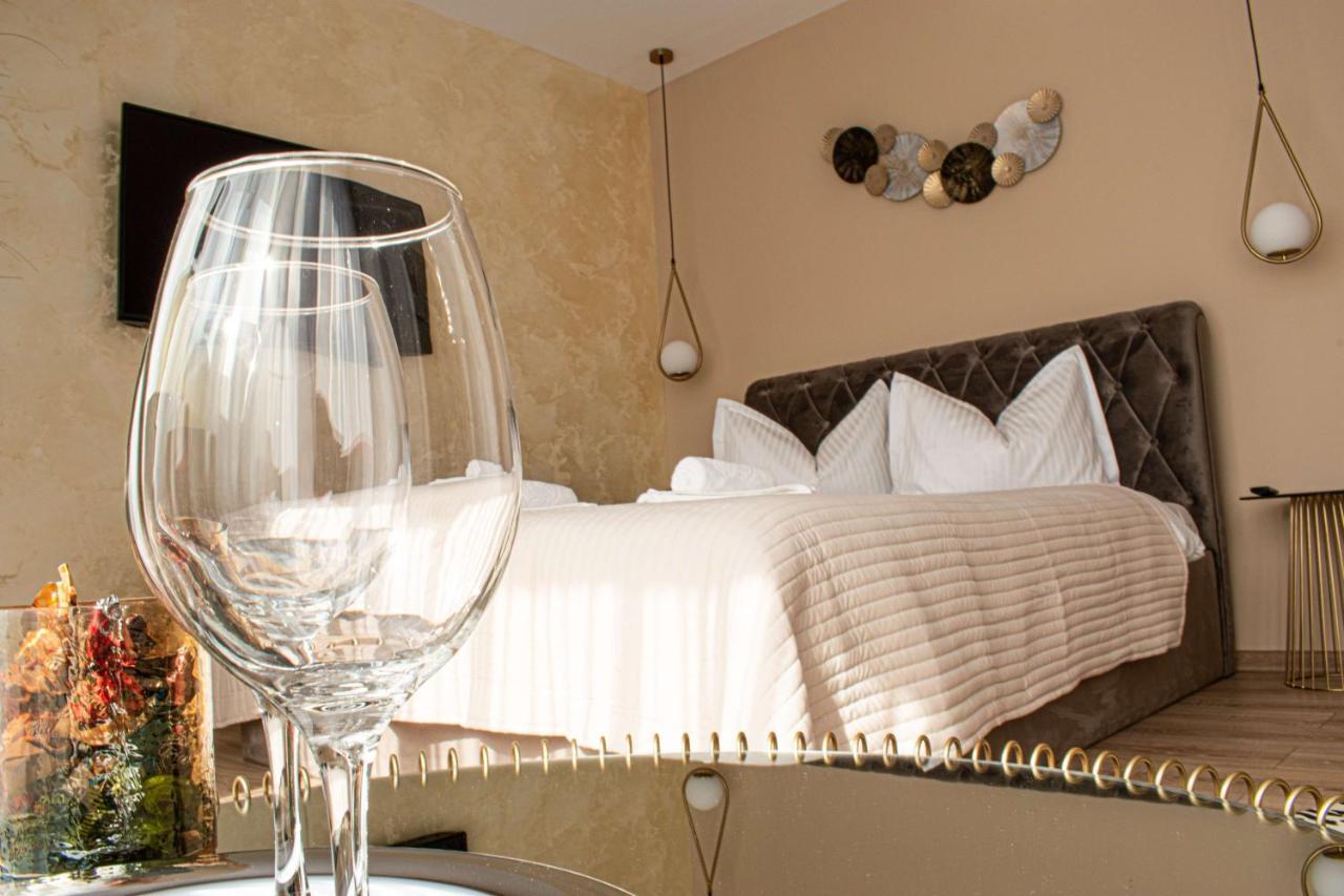 Apartment Alios Lux Braşov Esterno foto