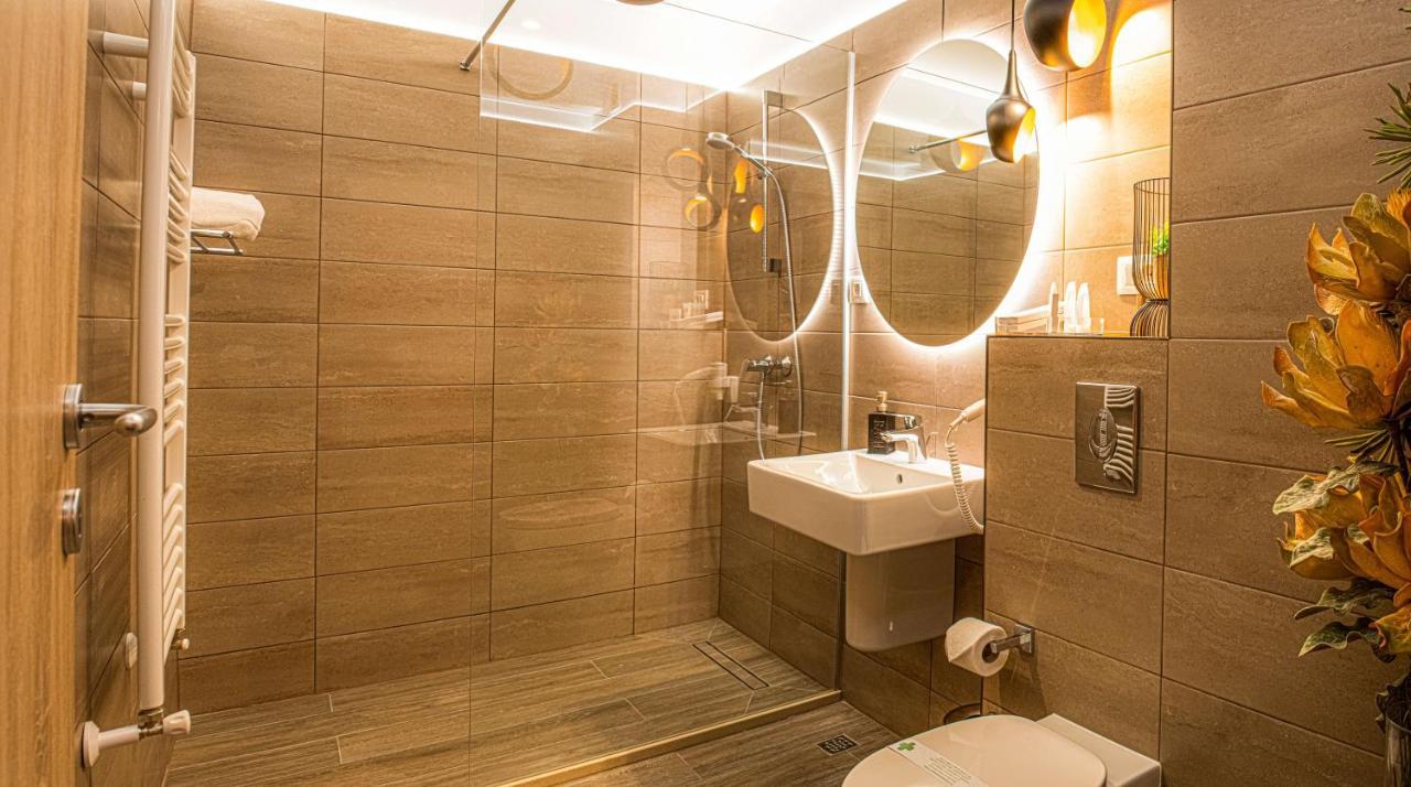 Apartment Alios Lux Braşov Esterno foto