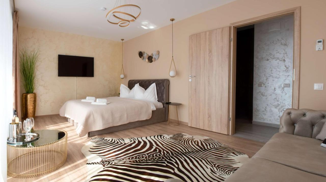 Apartment Alios Lux Braşov Esterno foto