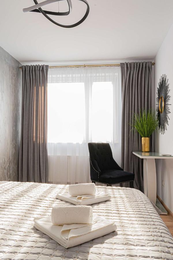 Apartment Alios Lux Braşov Esterno foto