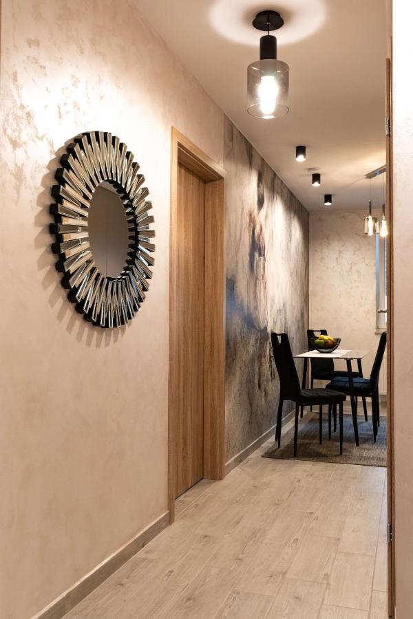 Apartment Alios Lux Braşov Esterno foto